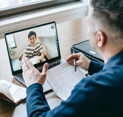 women in videocall